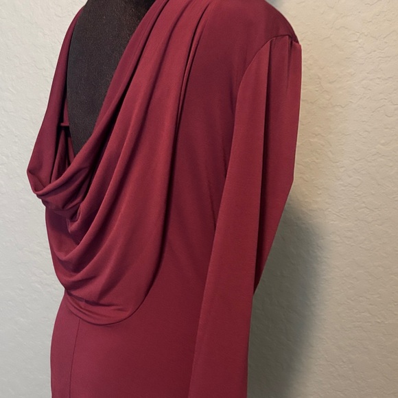 BCBGeneration Long Sleeve Scoop Neck Bodycon Dress in Burgundy - Picture 6 of 12